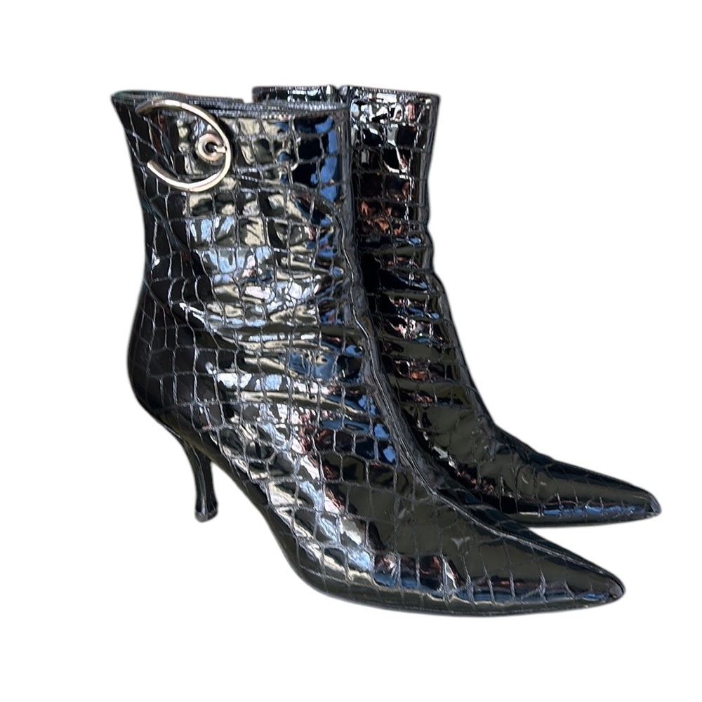 Stuart Weitzman Black Sioux Patent Crocodile Buckle Heeled Ankle Boots - 7.5